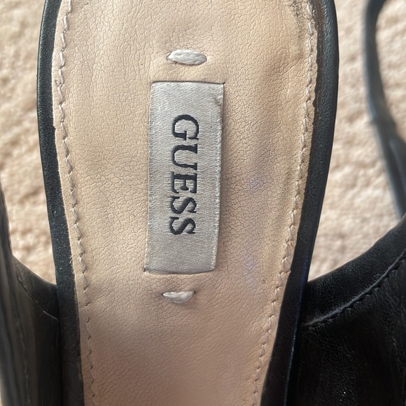 Black lace heels - Picture 3 of 7